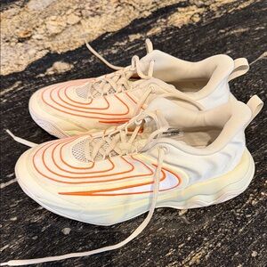 Nike Basketball shoes liam maverick